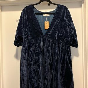 NWT velvet blue natural life dress